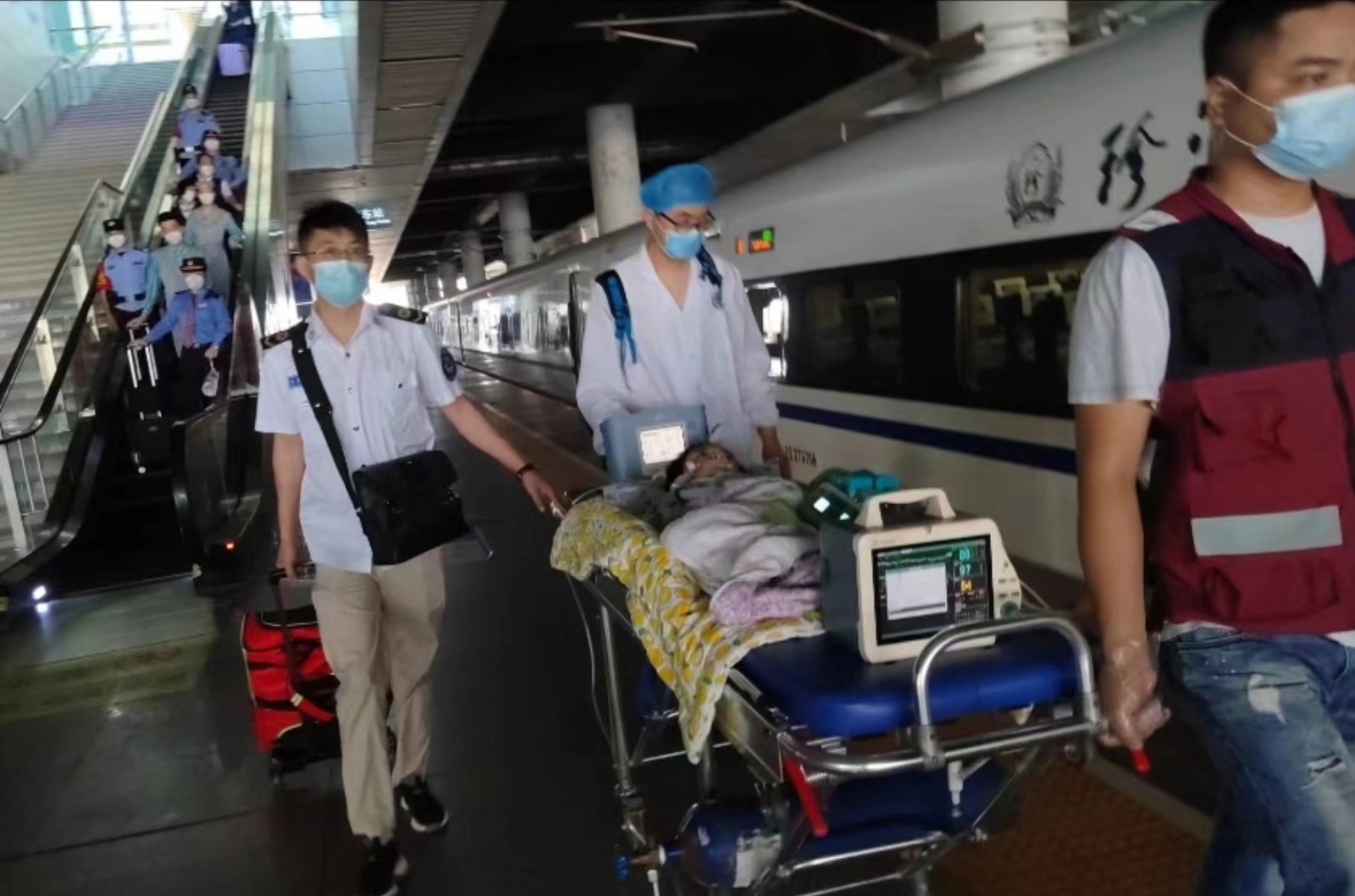 海阳市高铁转运公司